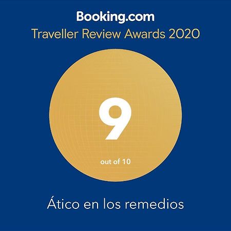 Atico En Los Remedios Sevilla Buitenkant foto
