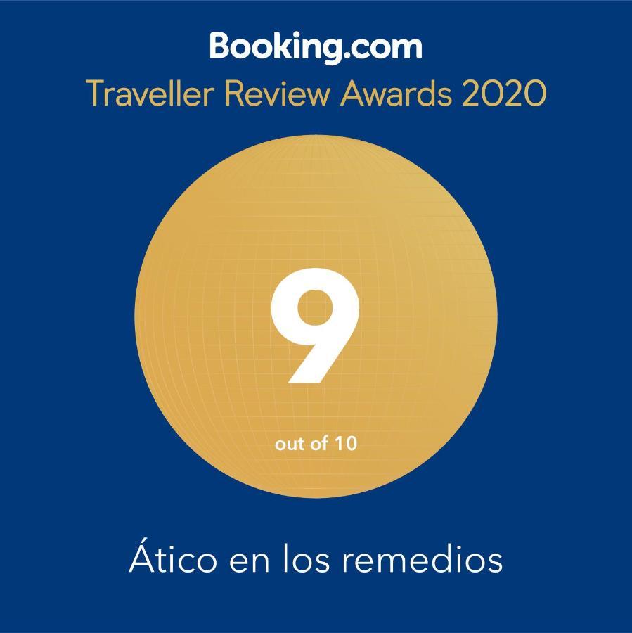 Atico En Los Remedios Sevilla Buitenkant foto